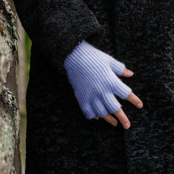 POM Peace Of Mind Long Wrist Fingerless Gloves - Pale Blue