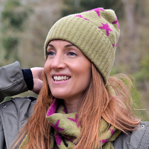 POM Peace Of Mind Estelle olive green beanie with magenta stars