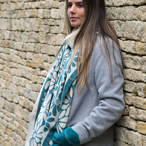 Peace Of Mind Teal Retro Daisy Jacquard Scarf