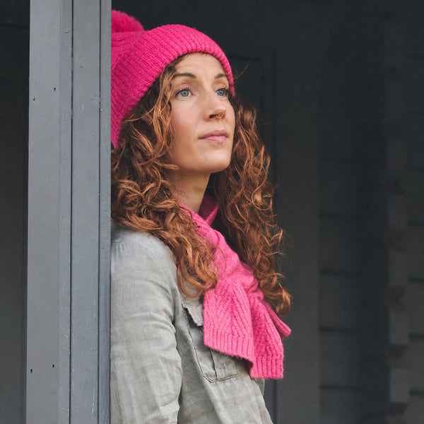 POM Peace Of Mind Charlotte magenta herringbone pull through scarf