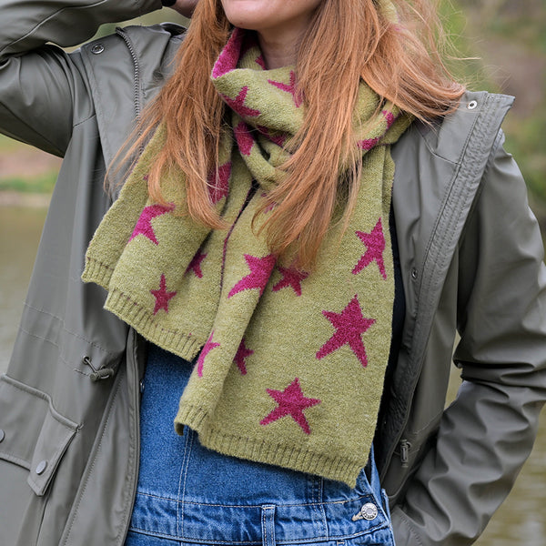 POM Peace Of Mind Estelle olive and magenta reversible star scarf