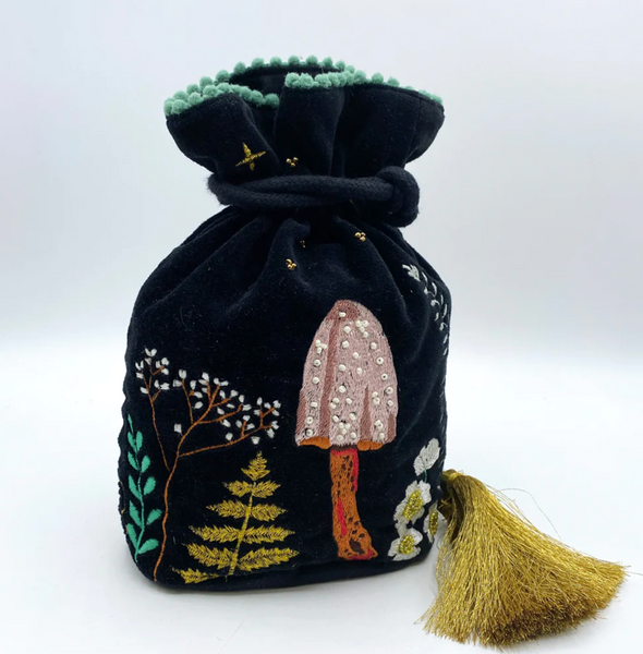 House of Disaster Forage Black Pouch Bag